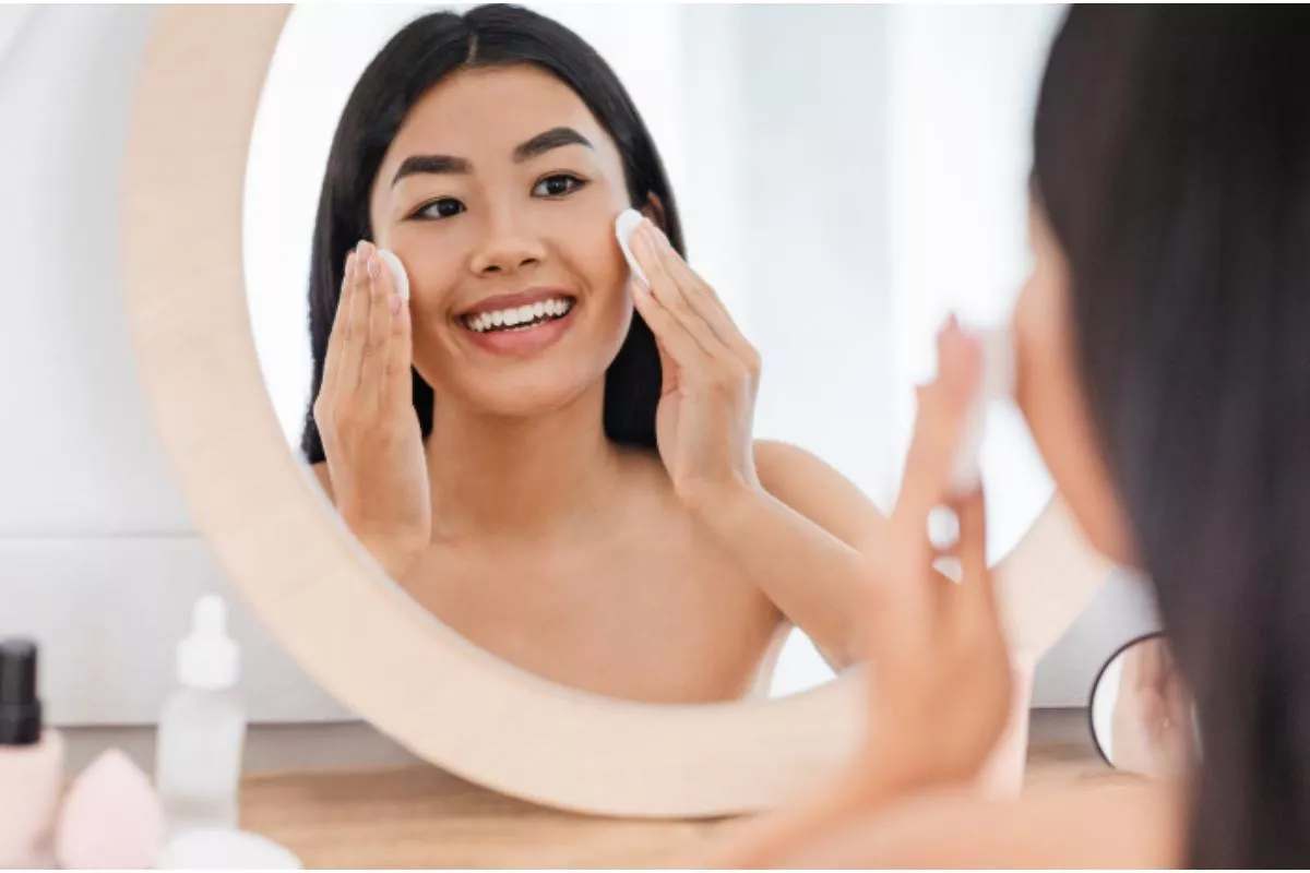 Cara yang Benar Gunakan Toner Agar Kulit Wajah Glowing Maksimal