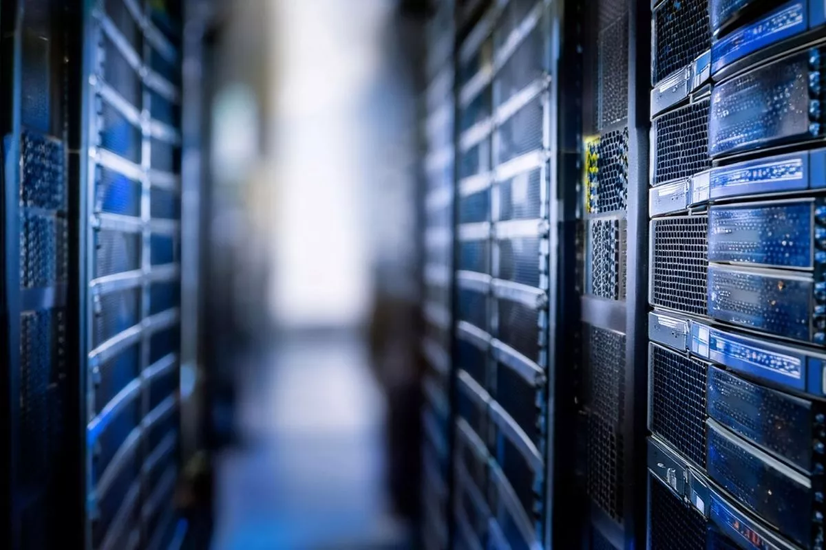 Google dan UCSD Ubah HP Pixel Bekas Jadi Server Murah