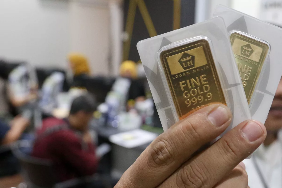 Harga Emas Antam dan UBS di Pegadaian Kompak Turun Hari Ini