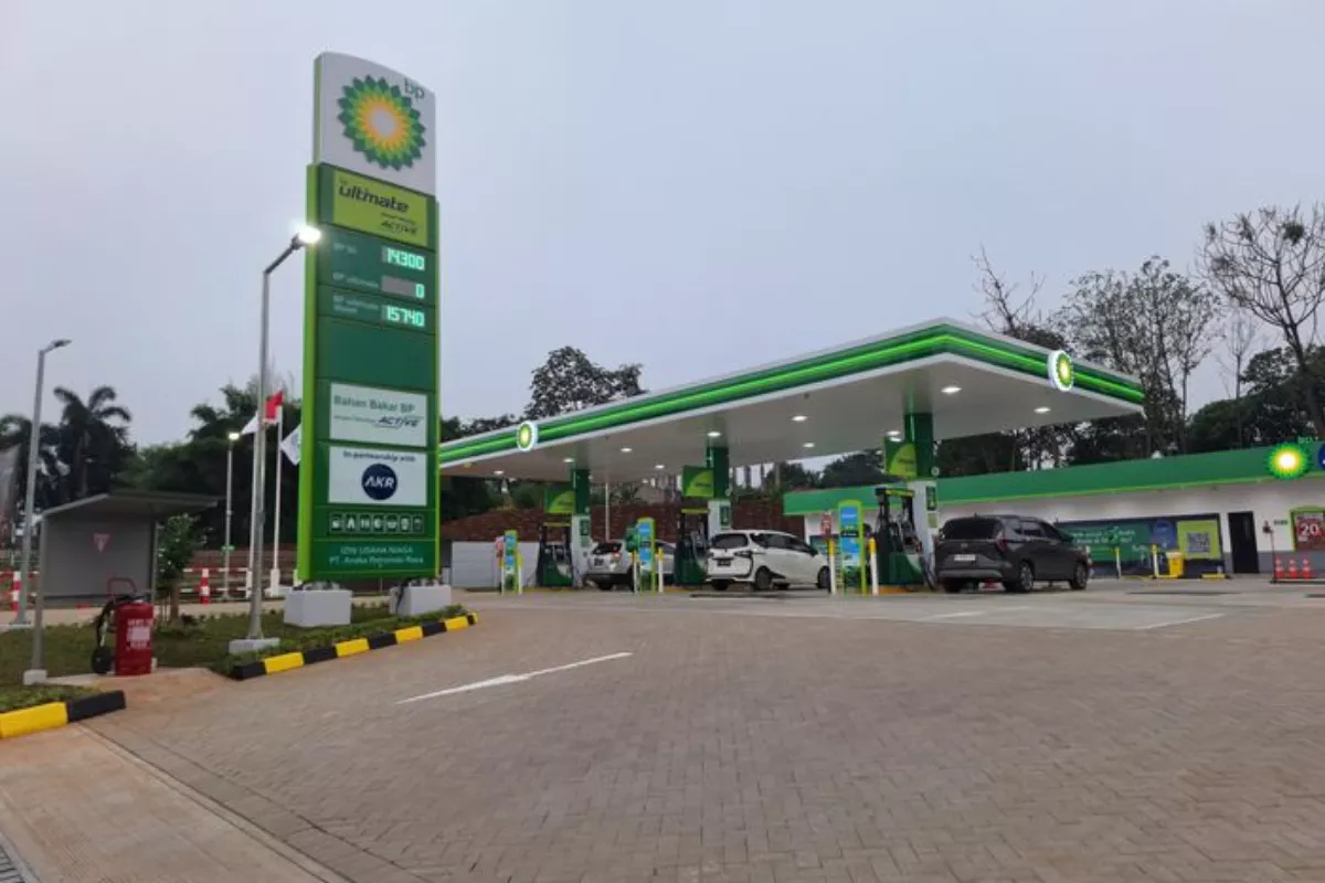 Pertamax Tembus Rp16.250, Cek Harga BBM BP, Shell, dan Vivo Hari Ini