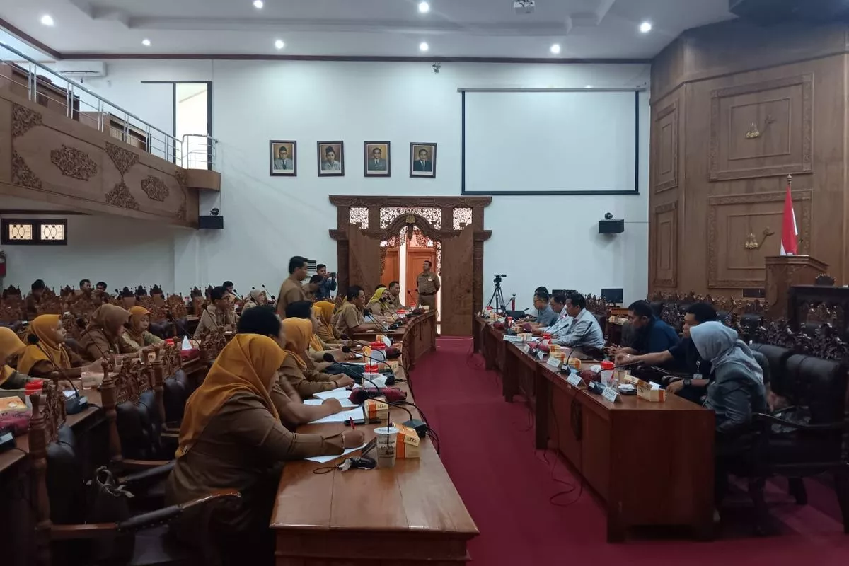 DPRD Pati Kaji Regulasi Prioritas PPPK Paruh Waktu