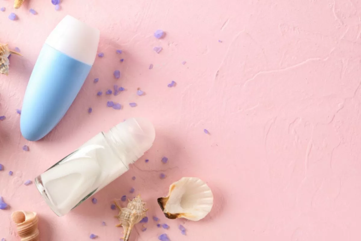 Deodoran vs Antiperspiran untuk Remaja: Mana yang Lebih Aman?