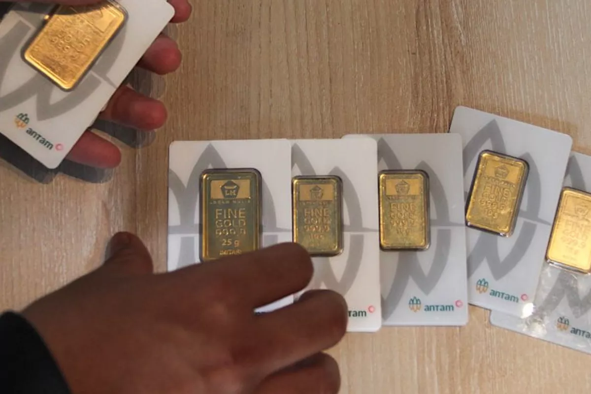 Nilai Buyback Emas Antam Per Gram Turun Rp67.000 Jadi Rp2.408.000