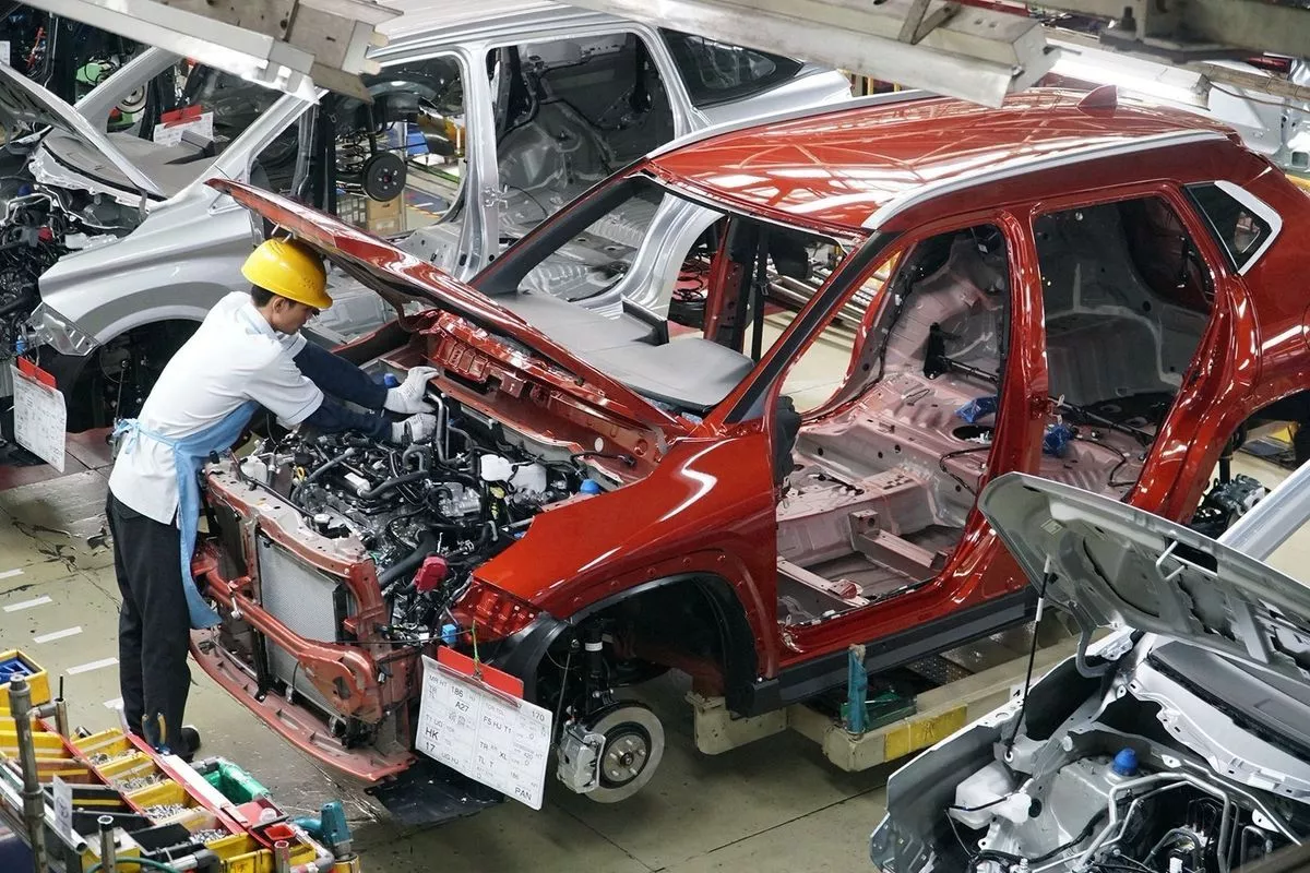 Strategi Gaikindo Hadapi Dampak BI Rate pada Industri Otomotif