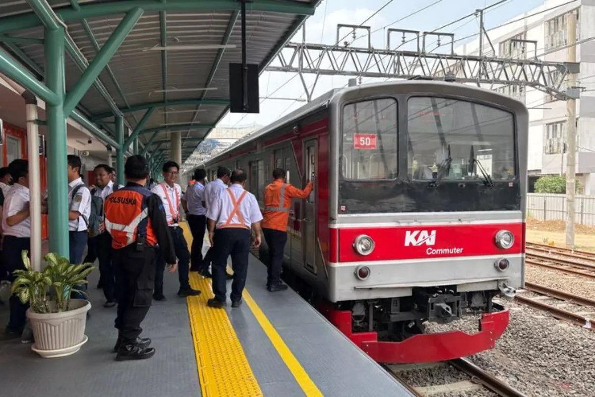Menhub: Stasiun KRL JIS Perkuat Integrasi Transportasi Publik