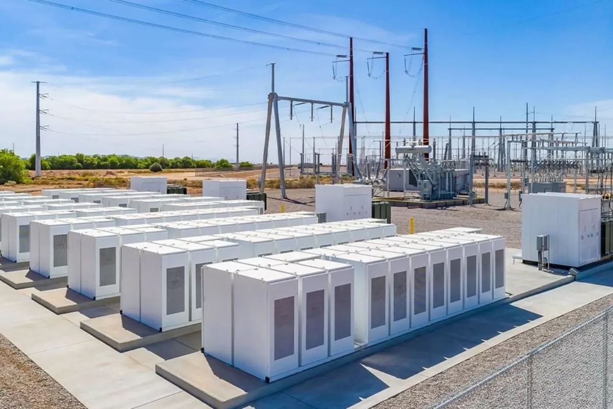 Kendala Transisi Energi Indonesia: Potensi Besar, Realisasi Rendah