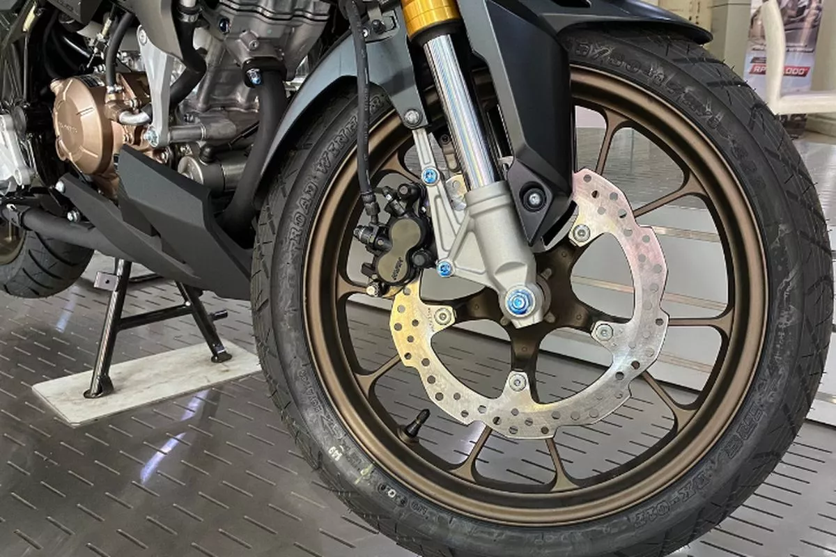 Bahaya Tekanan Angin Ban Motor Terlalu Keras Bisa Rusak Komponen CVT