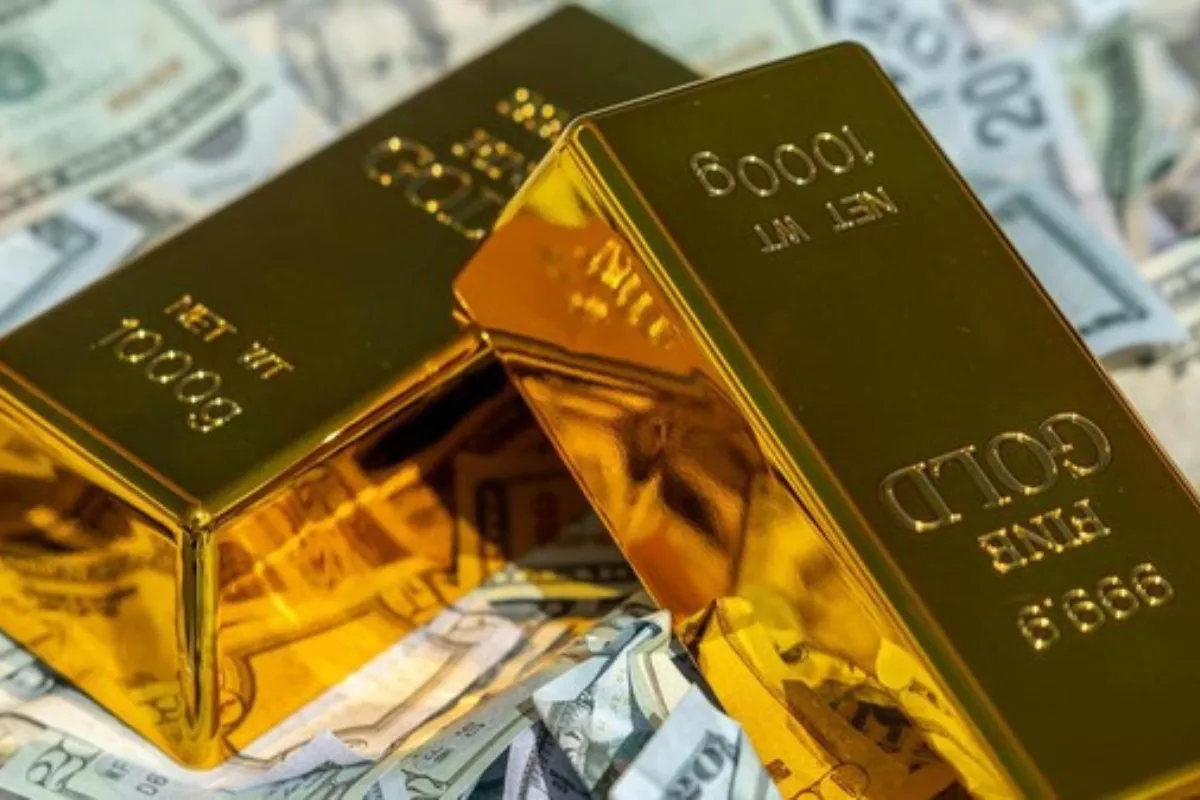 Harga Emas Menguat Walau The Fed Hawkish, Pelaku Pasar Masih Bimbang
