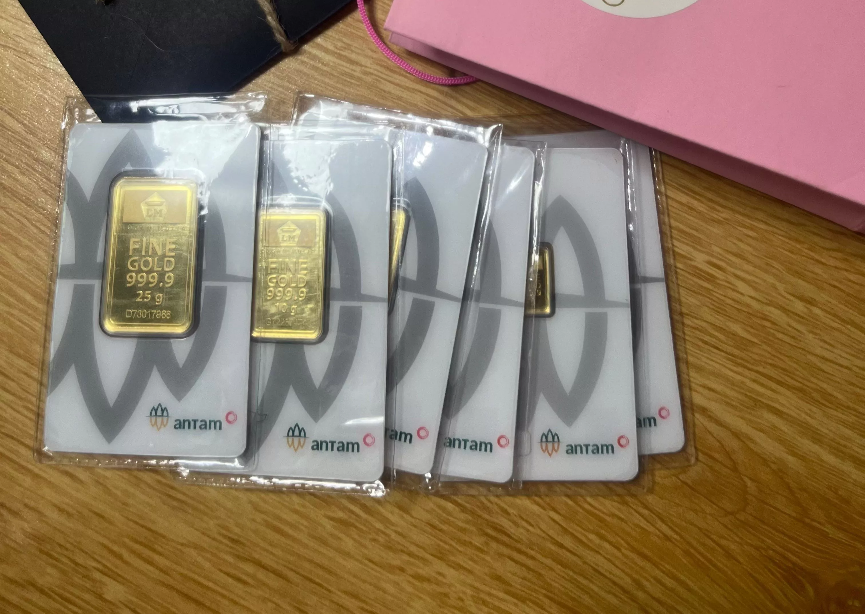 Harga Emas Antam Naik Jadi Rp2,770 Juta per Gram pada Jumat Ini