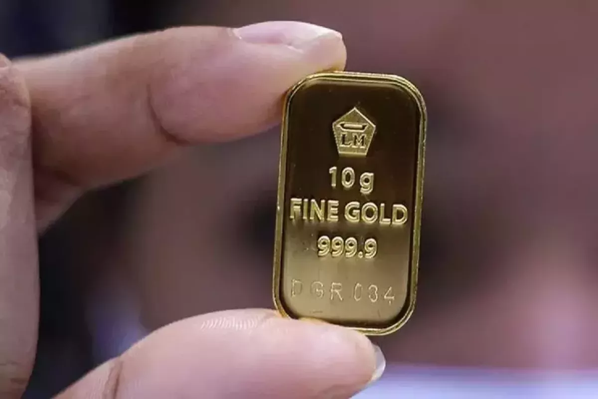 Emas Spot Naik ke US$ 4.598 per Ons Troi di Tengah Konflik Timur Tengah