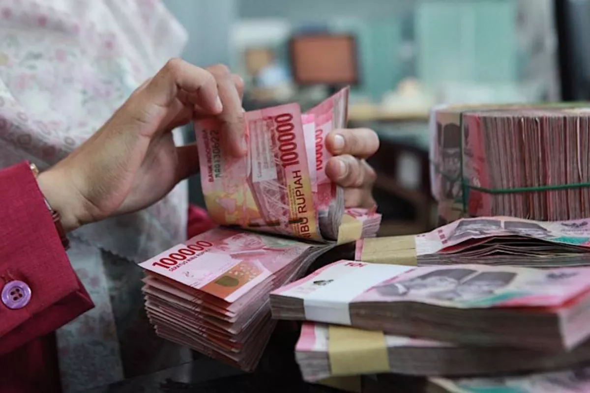 Analisis Pergerakan Nilai Tukar Rupiah Terhadap Dolar AS Hari Ini