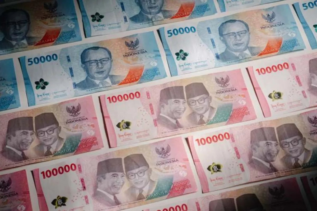Rupiah Ditutup Menguat ke Rp17.943 per Dolar AS, Intip Pemicunya