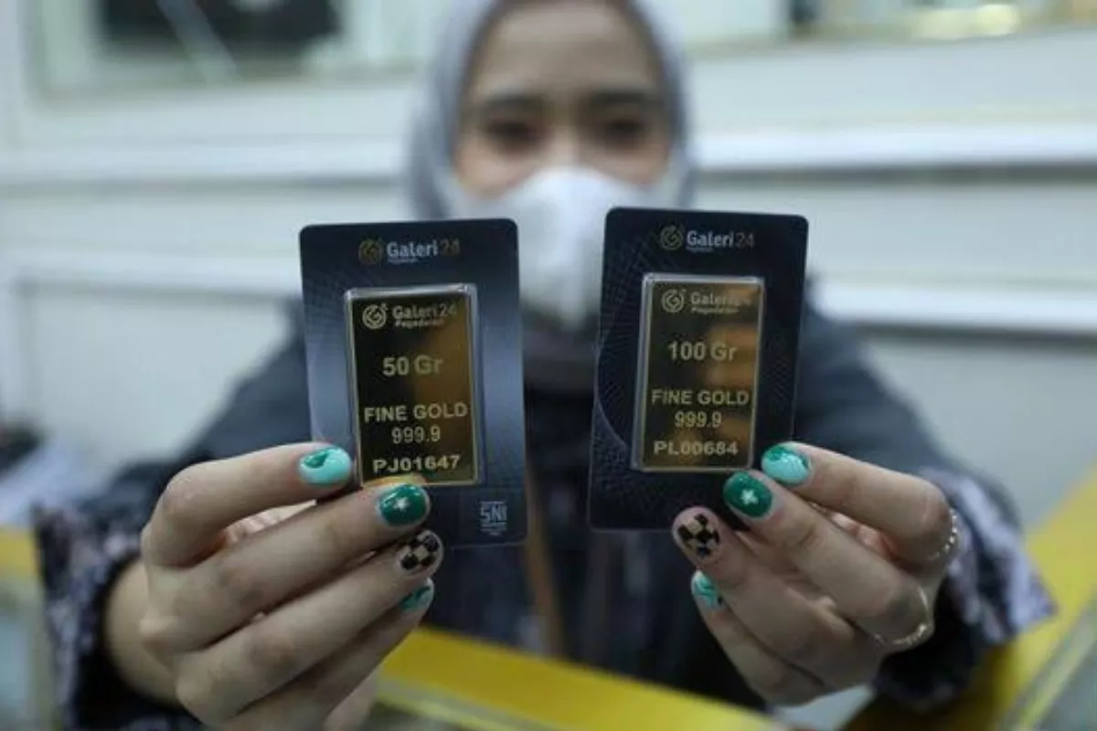 Harga Emas Antam Hari Ini Naik Jadi Rp2,598 Juta per Gram