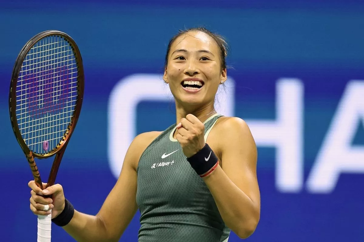 Zheng Singkirkan Swiatek, Gauff Melaju di US Open