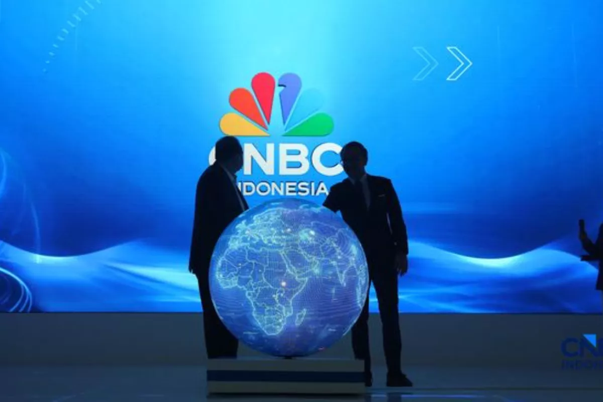 Target 100 GW PLTS dan Lepas Batu Bara di Indonesia, Realistis?