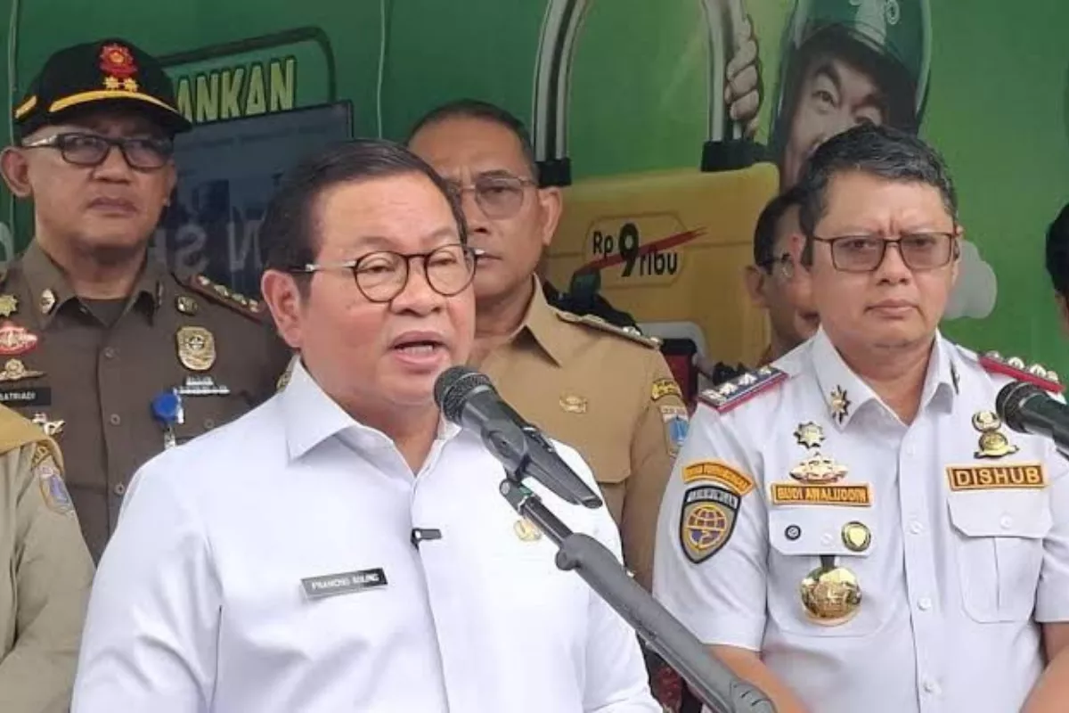 Pramono Perintahkan Dishub Tertibkan Pak Ogah di Jalan Protokol