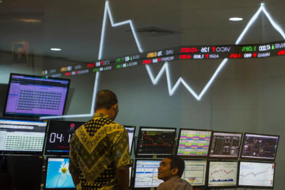 IHSG Dibuka Melemah ke 5.884 akibat Saham Besar Tertekan pada Senin
