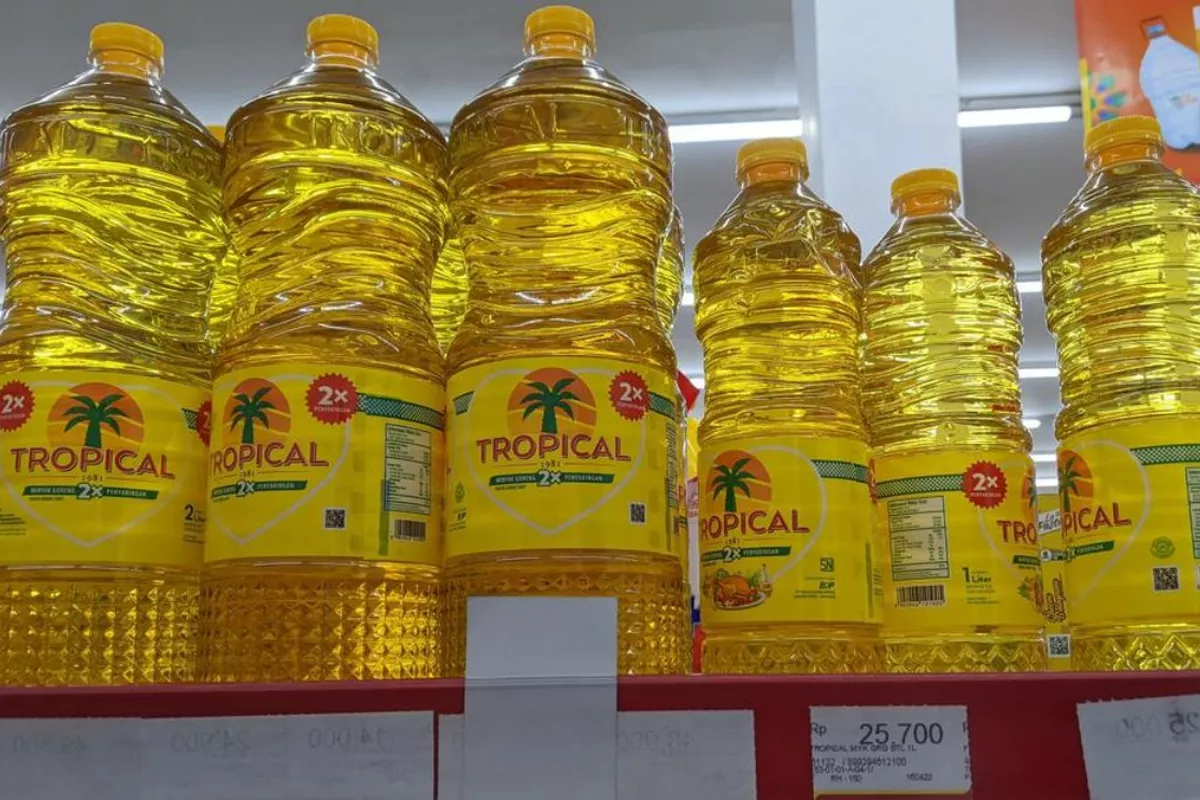 Kelangkaan Minyak Goreng Meluas ke Manggarai Barat, Stok 5 Liter Hilang