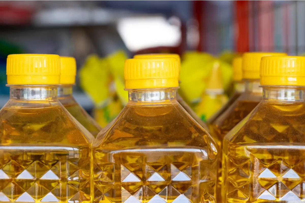 Daftar Harga Sembako Terbaru di Jatim, Minyak Goreng Merangkak Naik