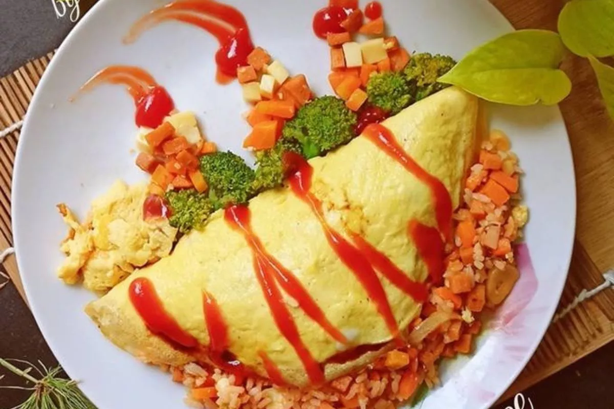 Pakai 45 Telur Koki Jepang Ini Buat Omelet Lava Terbesar di Dunia