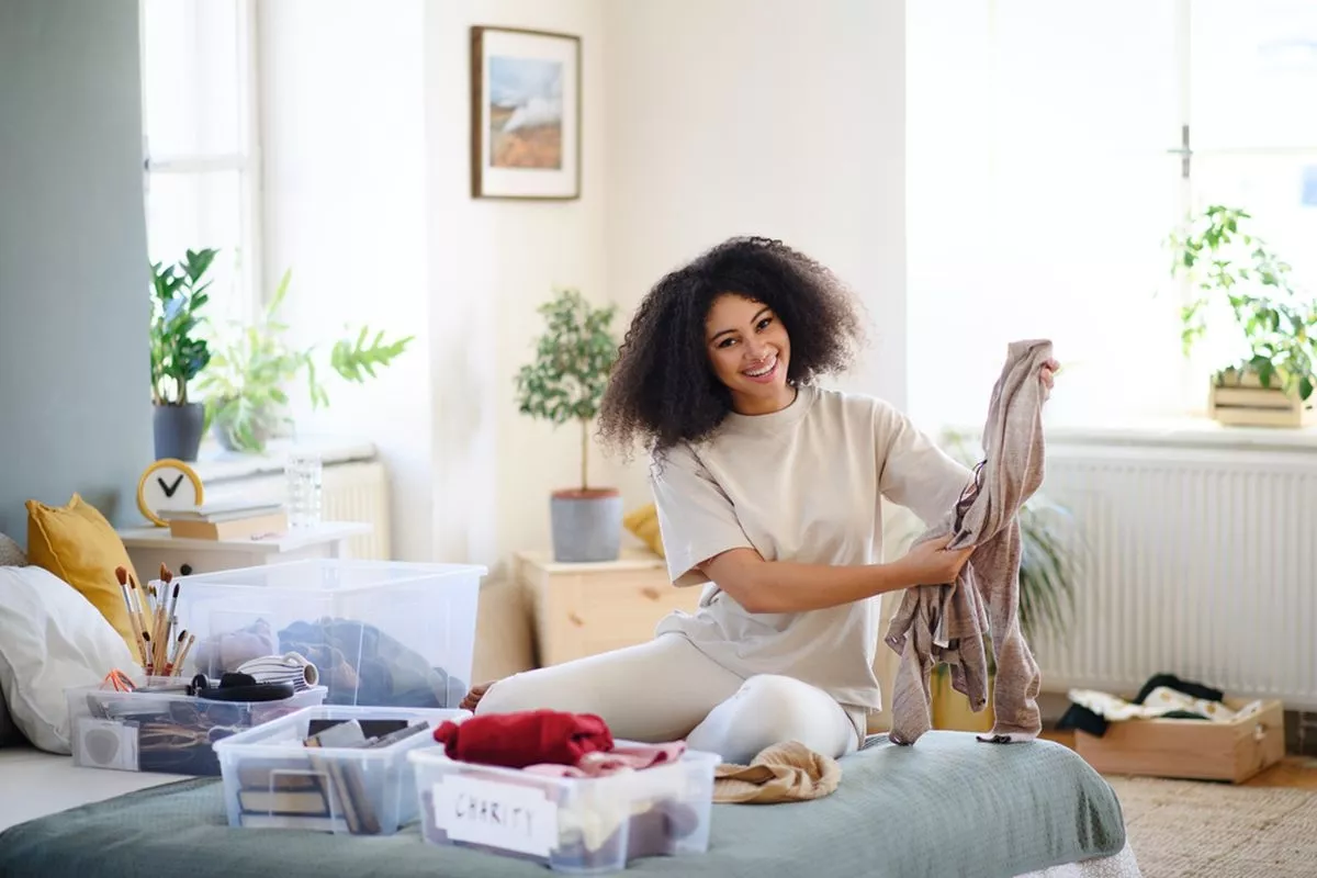 Trik Metode Decluttering Kilat: Rumah Rapi dalam 2 Jam