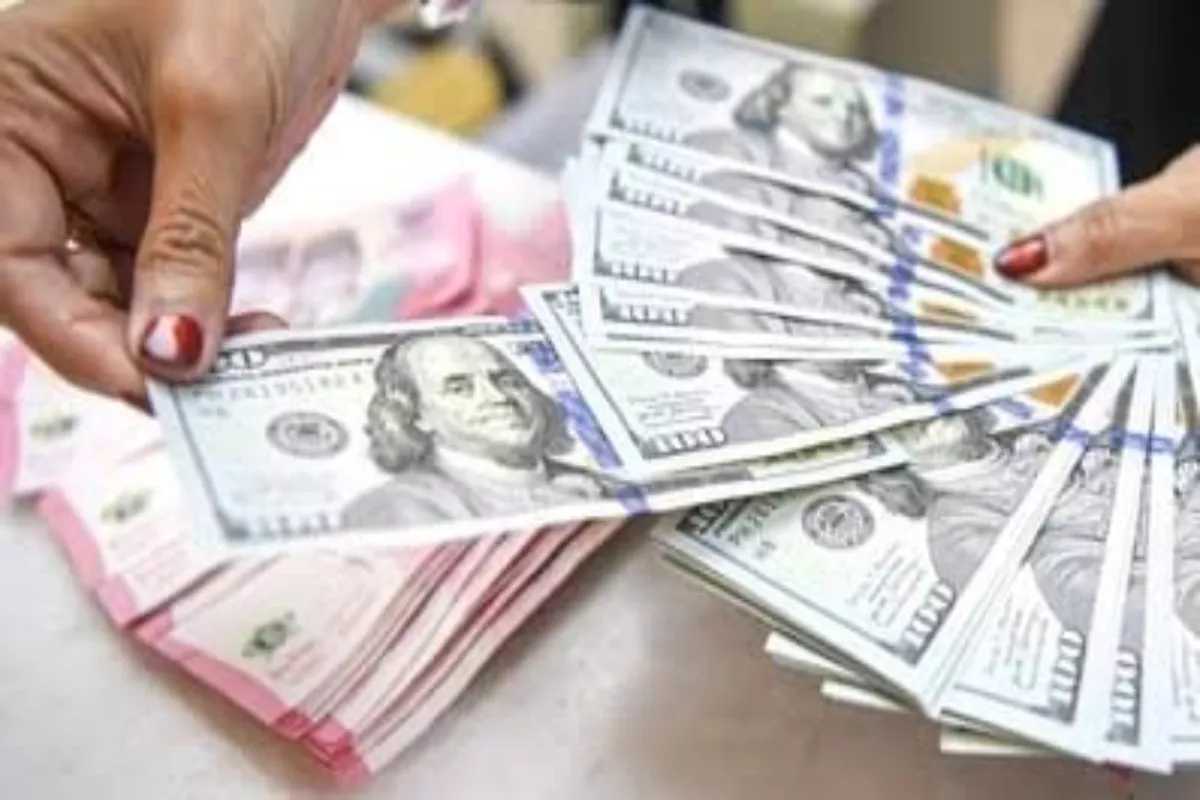 Nilai Tukar Rupiah Terangkat Menjadi Rp17.795 Per Dolar AS Sesi Pagi Ini