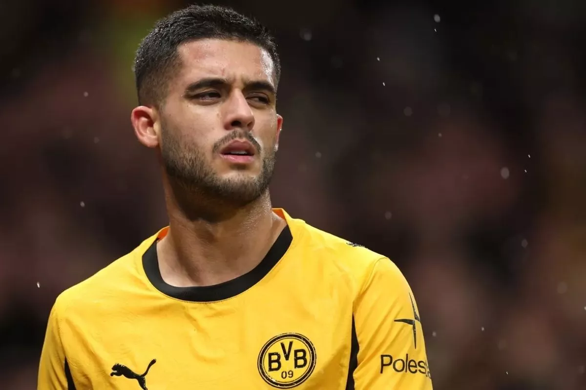 Yan Couto Resmi Berseragam Como 1907: Komentar Fabregas Soal Rekrutan Baru
