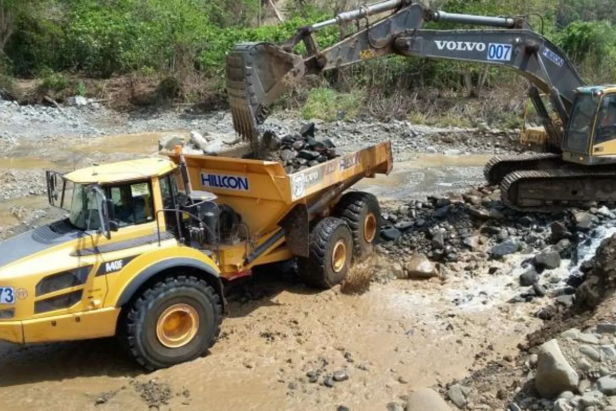 Saham HILL Tertekan Rugi Jumbo 2025 dan Distribusi Agresif Broker YU