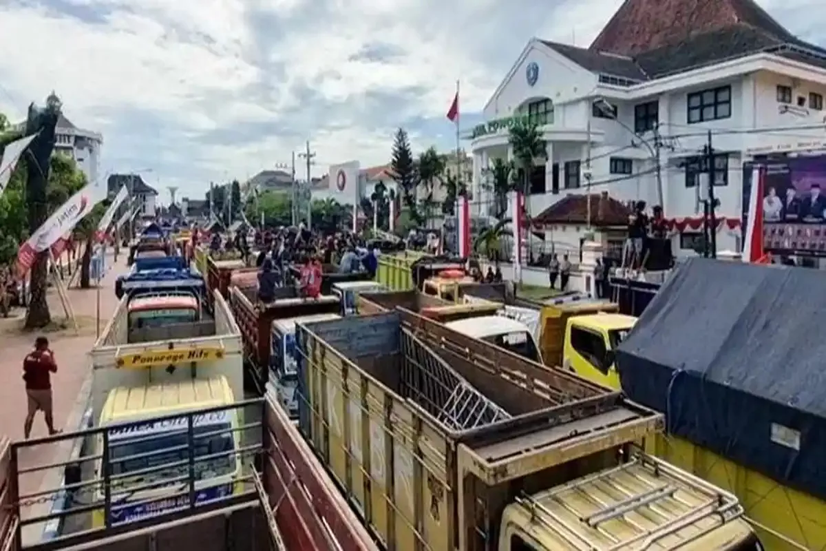 Demo 1500 Sopir Truk di Surabaya Hari Ini, Cek Titik dan Rutenya