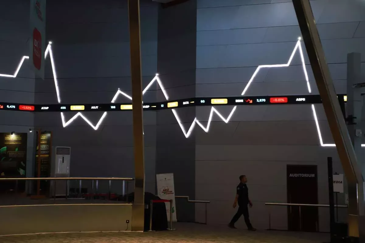 IHSG Pekan Ini Berpotensi Turun, Cek 5 Emiten Pilihan Berikut