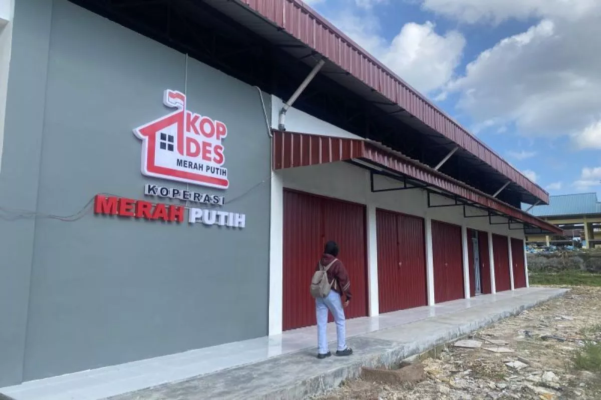 Mendes PDT Tegaskan Isu Penutupan Warung Desa Adalah Hoaks