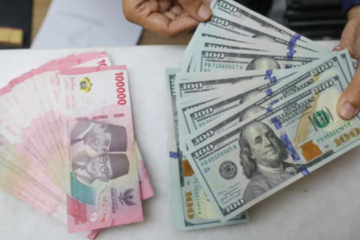 Prediksi Pergerakan Nilai Tukar Rupiah Terhadap Dolar AS