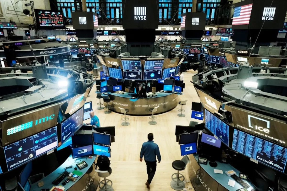 Optimisme Negosiasi Iran-Oman Dorong Pasar Saham AS Naik