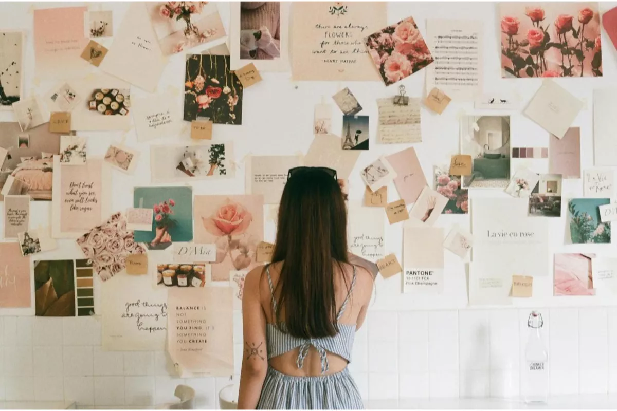 Langkah Efektif Cara Menata Gallery Wall Tanpa Merusak Tembok