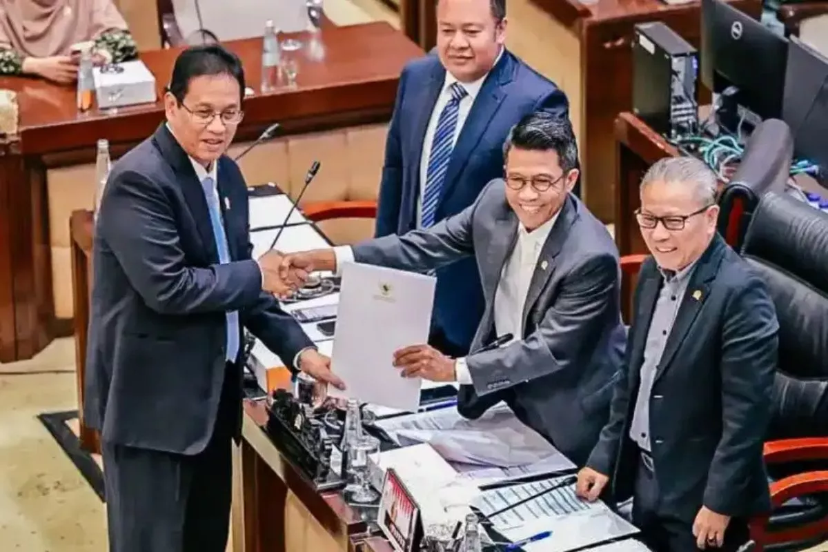 Pemerintah dan DPR Percepat Pengesahan RUU Pusat Finansial RI