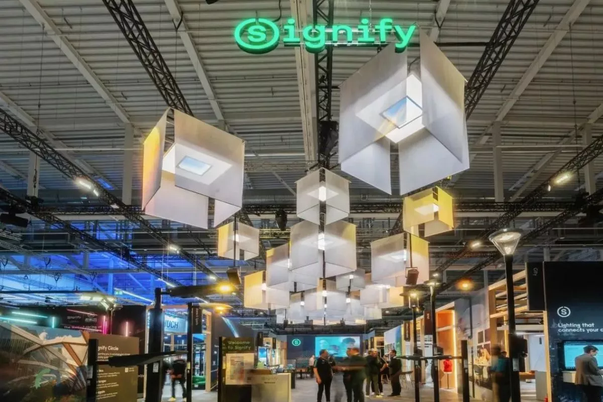 Signify Luncurkan Interact Baru, Dorong Solusi Cahaya Rendah Karbon