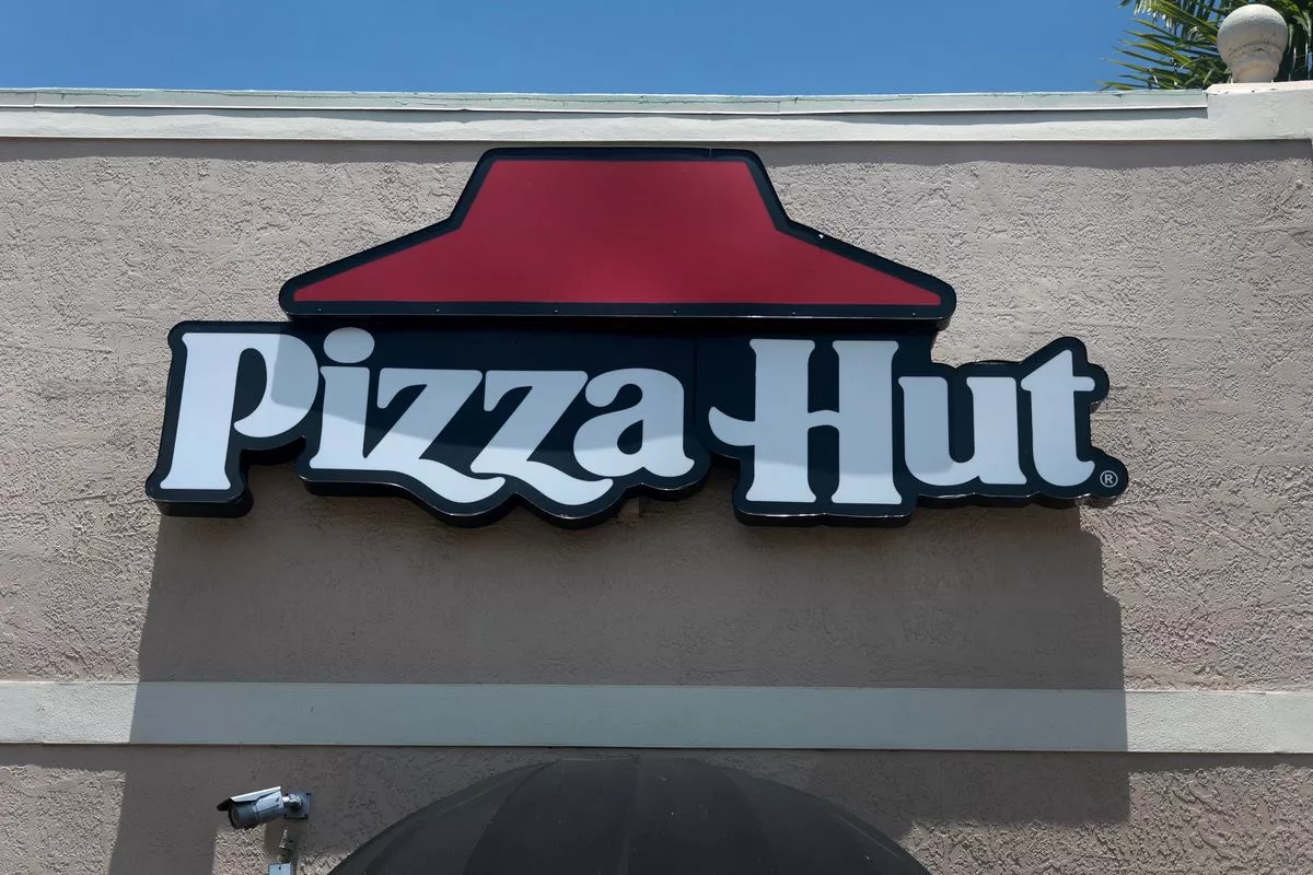 Pizza Hut Global Ganti Pemilik, PZZA Pastikan Operasional di RI Normal