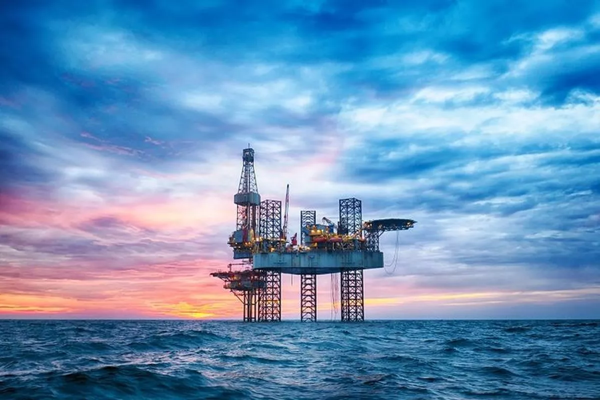 Analisis Pasar: Harga Minyak Brent Berpotensi Anjlok ke USD65