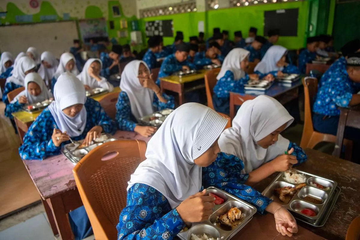 Pergantian Kepala BGN Dorong Efisiensi Anggaran Program MBG