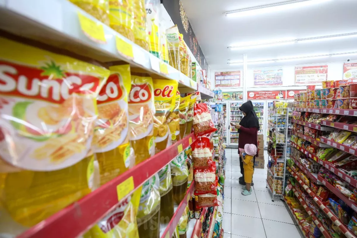 Kinerja Emiten Ritel Moncer Ditopang Diskon dan Program MBG