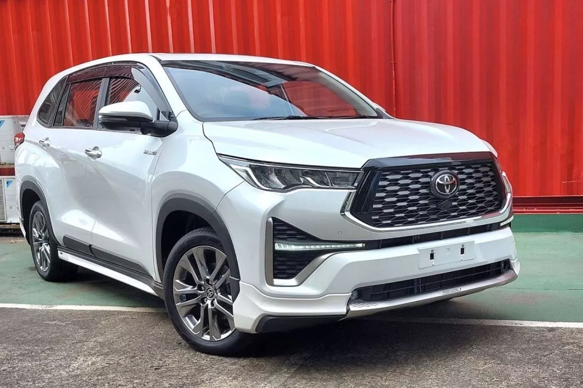 Toyota Catat Kenaikan Penjualan Hybrid 80% di Tengah Isu BBM
