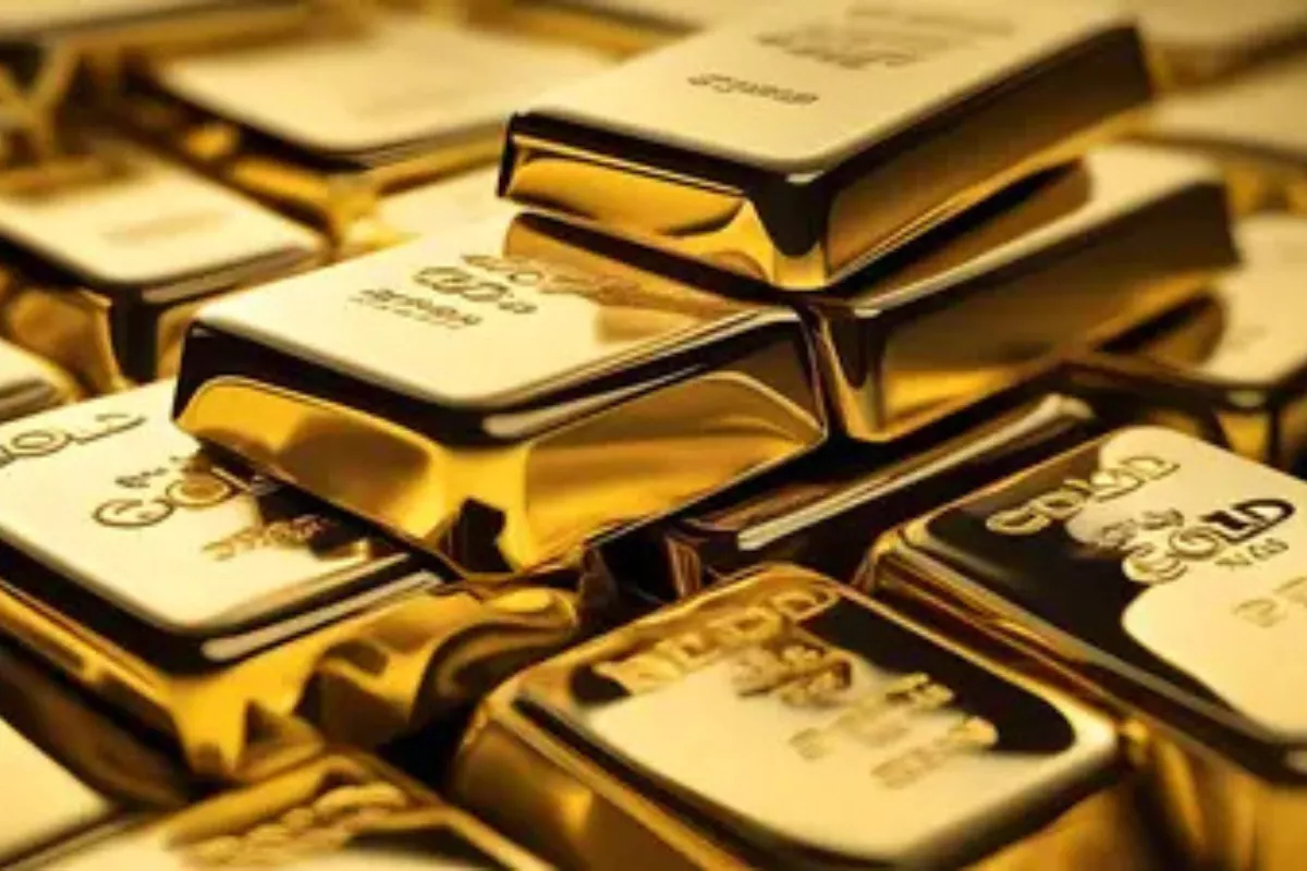 Harga Emas Tergelincir di Pagi Ini, Pasar Nanti Keputusan Fed