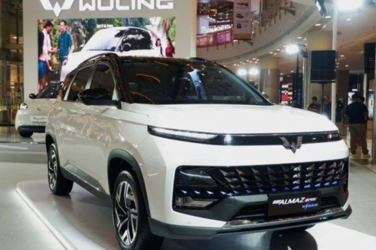 Perkuat Ekosistem EV, Wuling dan Grab Perluas Armada Kendaraan Listrik