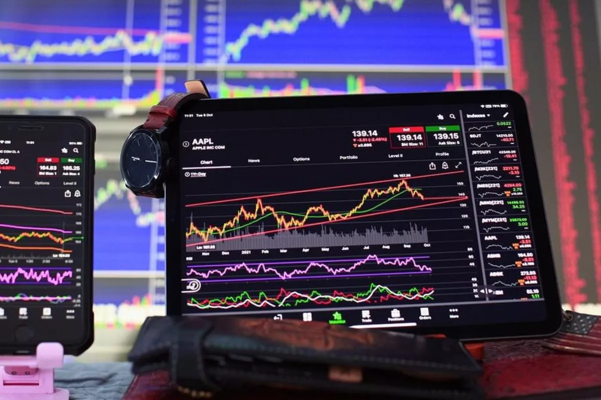 Triple B Caplok 34,56 Persen Saham EPAC dan Siap Tender Wajib