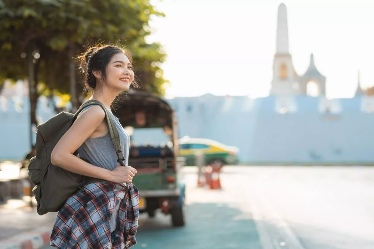 Tips Traveling Hemat: Cara Menjelajahi Dunia Tanpa Menguras Kantong