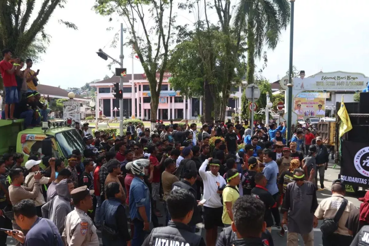 BPH Migas Siapkan Solusi Urai Antrean Solar Subsidi di Balikpapan