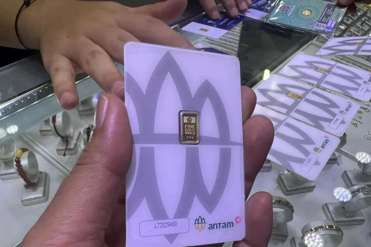 Harga Emas Antam per Gram Anjlok Rp 15.000 pada Selasa 30 Juni 2026