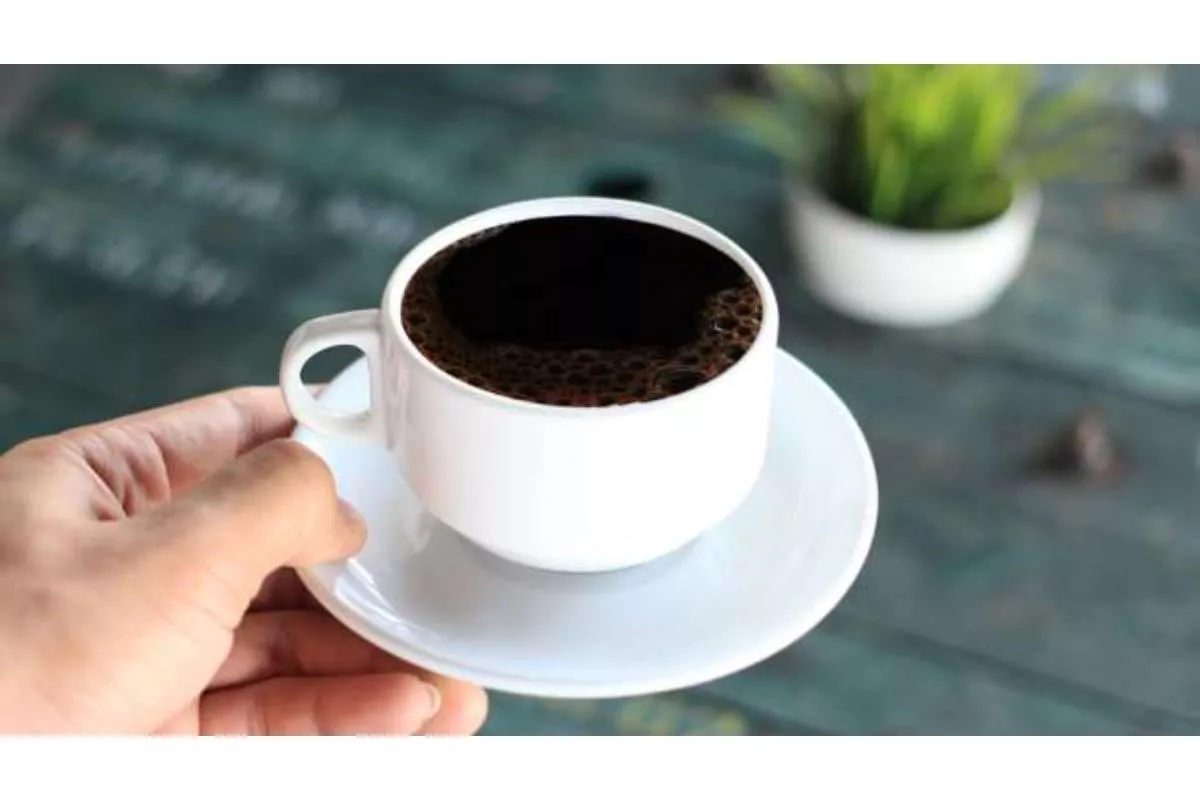 Trik Sederhana Bikin Kopi ala Kafe di Rumah dengan Teknik Air
