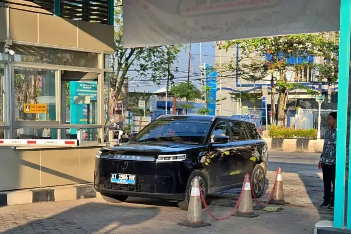 Langkah Nyata PLN UID Kaltimra Kurangi 2,2 Ton Emisi Karbon