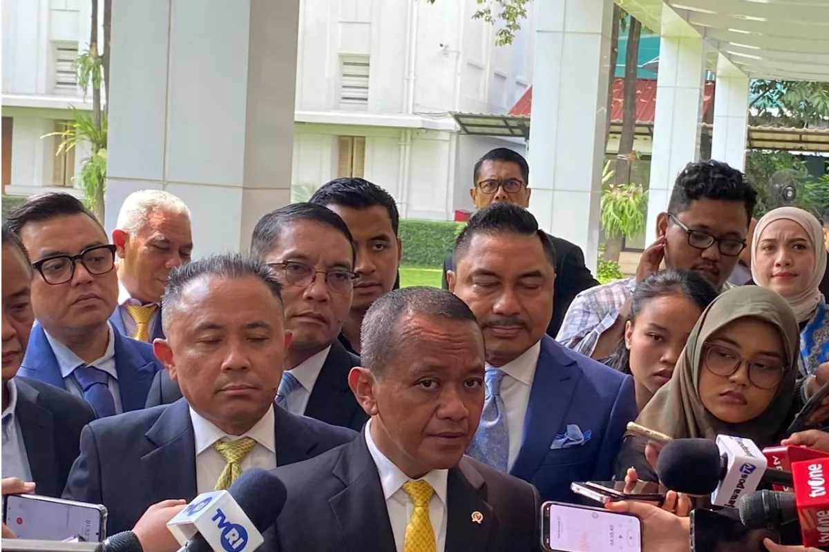 Bos Danantara Ungkap Skema Ekspor Listrik 3,4 GW ke Singapura